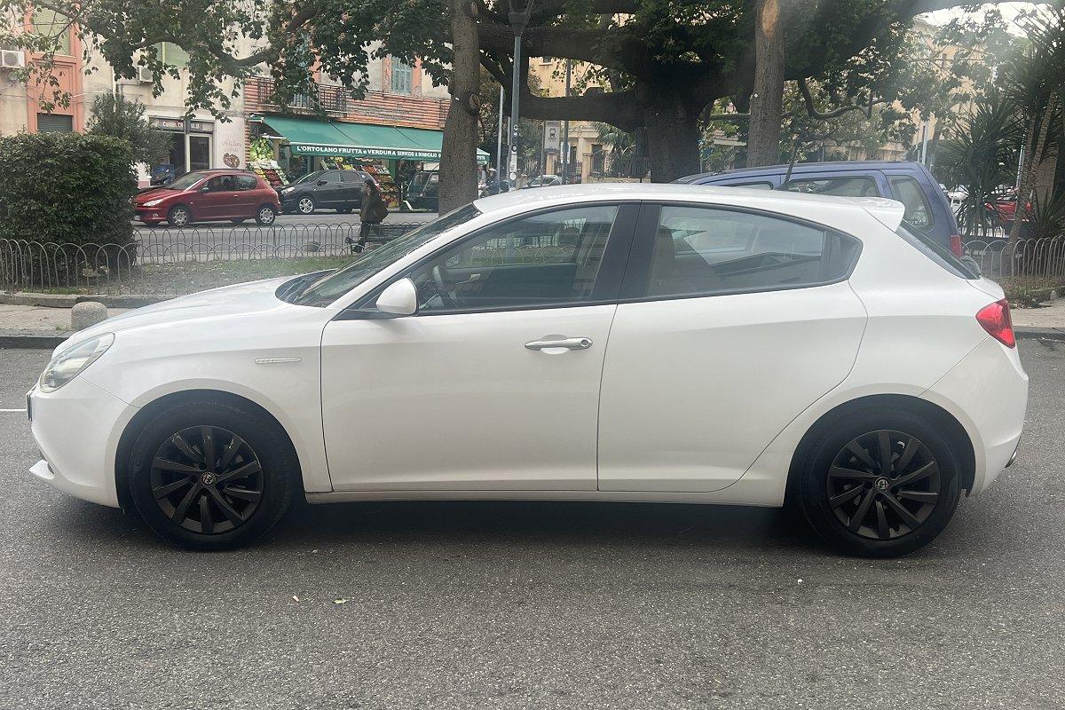 ALFA ROMEO Giulietta 1.6 JTDm 120 CV