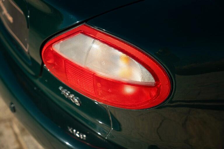 1998 JAGUAR XK8 COUPE GENTLEMEN SPEC - JAG00093