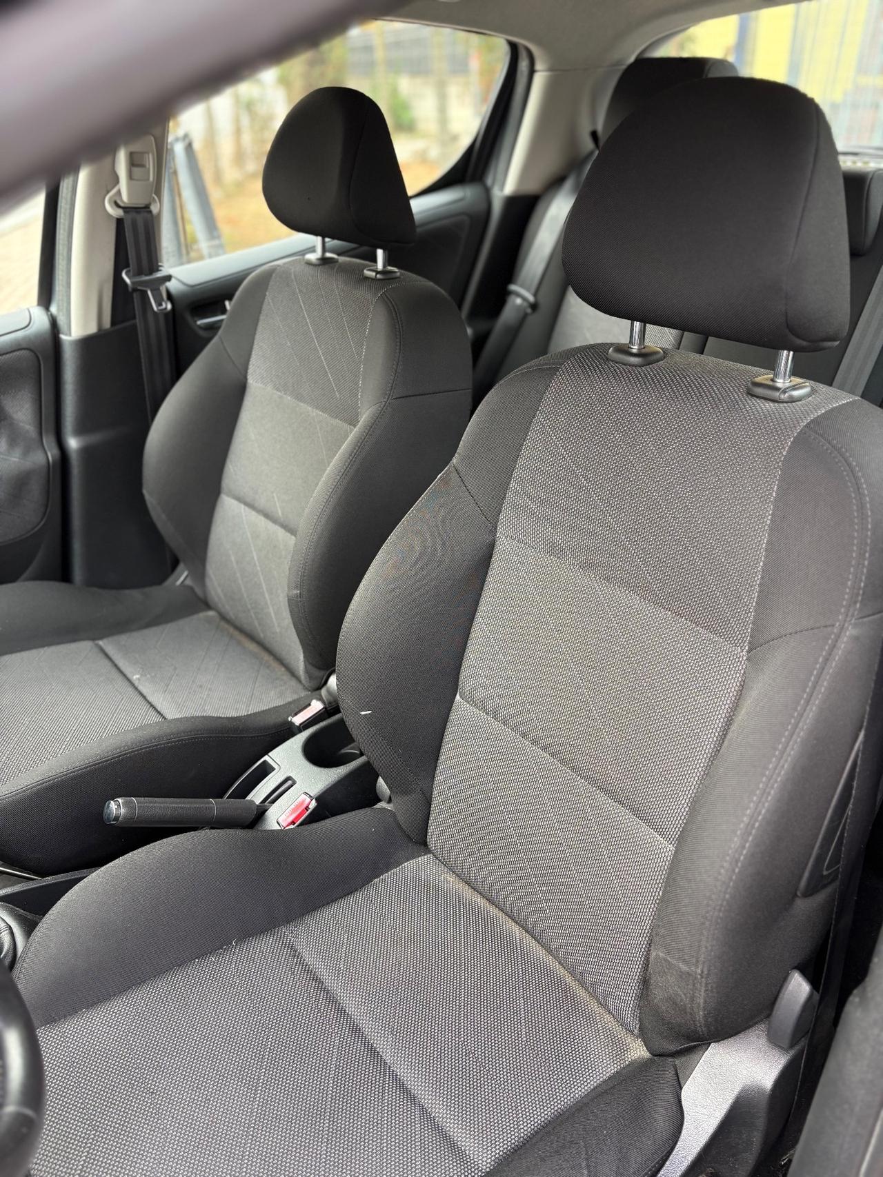 Peugeot 207 1.4 VTi 95CV 5p. XS