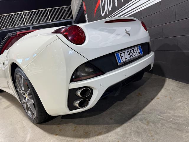 FERRARI California BIANCO AVUS CARBOCERAMICI ASPIRATA DAYTONA RED
