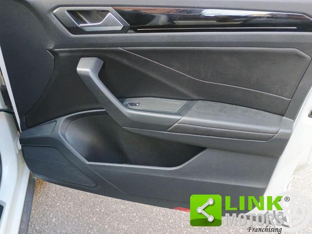 VOLKSWAGEN T-Roc 1.0 TSI R-Line