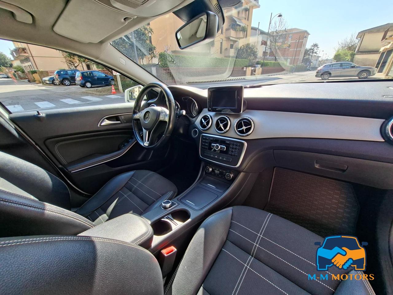 Mercedes GLA 200 d (cdi) Sport auto