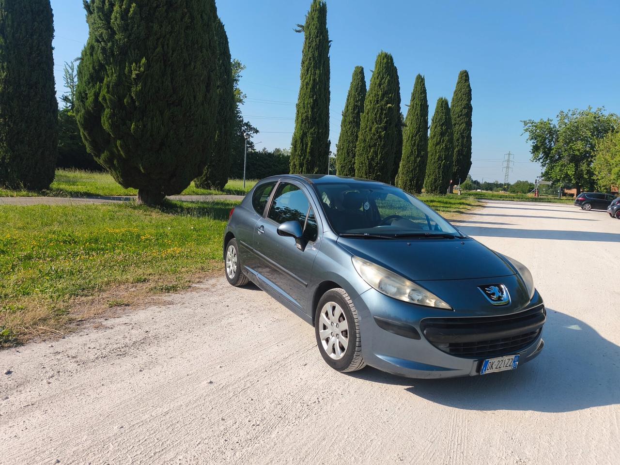 Peugeot 207 1.4 HDi 70CV 3p. ONE Line
