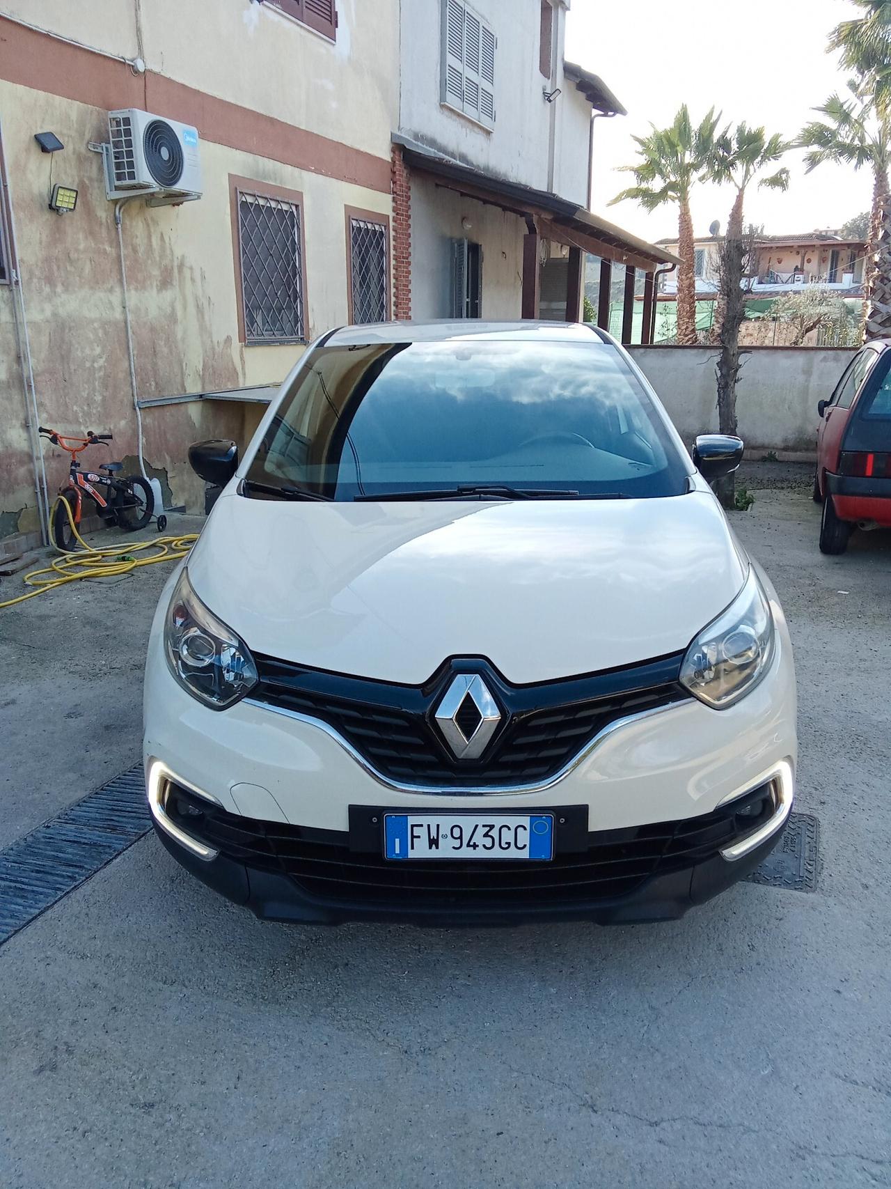 Renault Captur dCi 110 CV autocarro N1 019