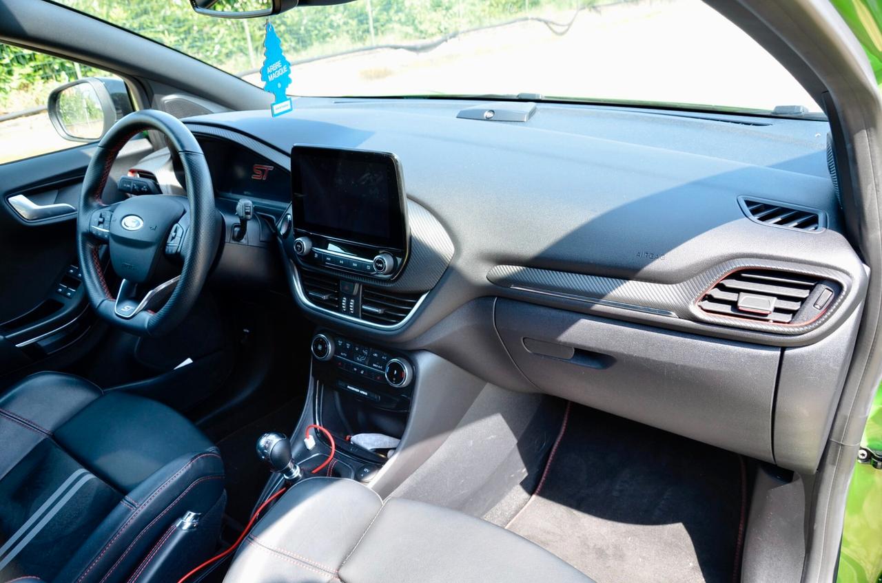 FORD PUMA 1.5 ECOBOOST 200cv ST, UNICOPROPRIETARIO, SERVICE FORD, PERFORMANCE PACK, MATRIX, HI-FI B&O, EURO 6D, PERMUTE
