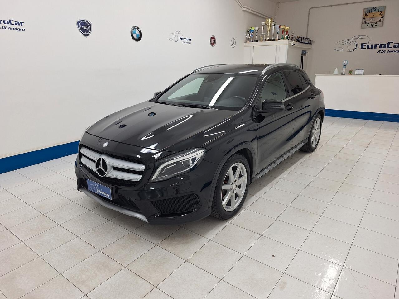 Mercedes-Benz GLA 200d 136cv Premium