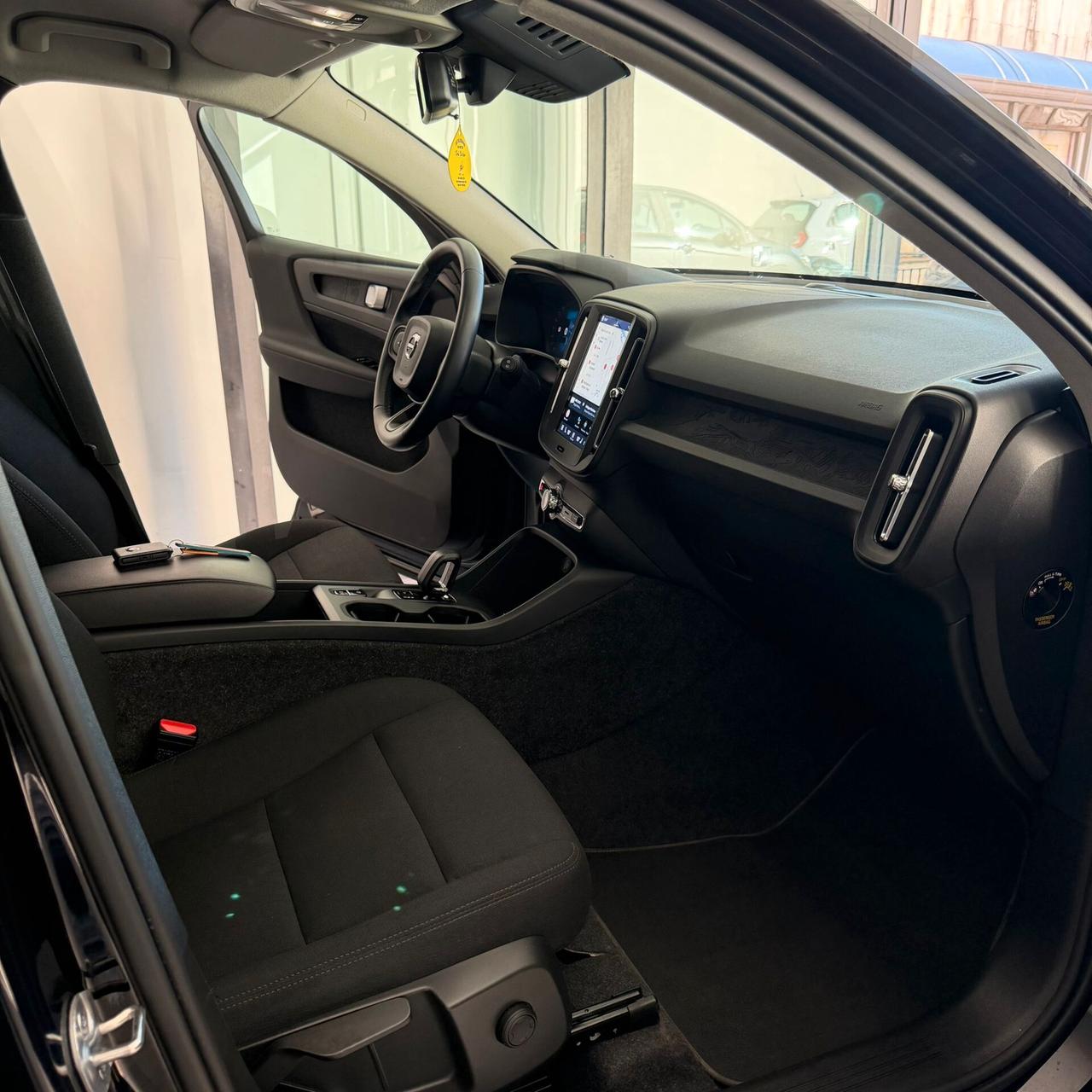 Volvo XC40 B3 automatico Core