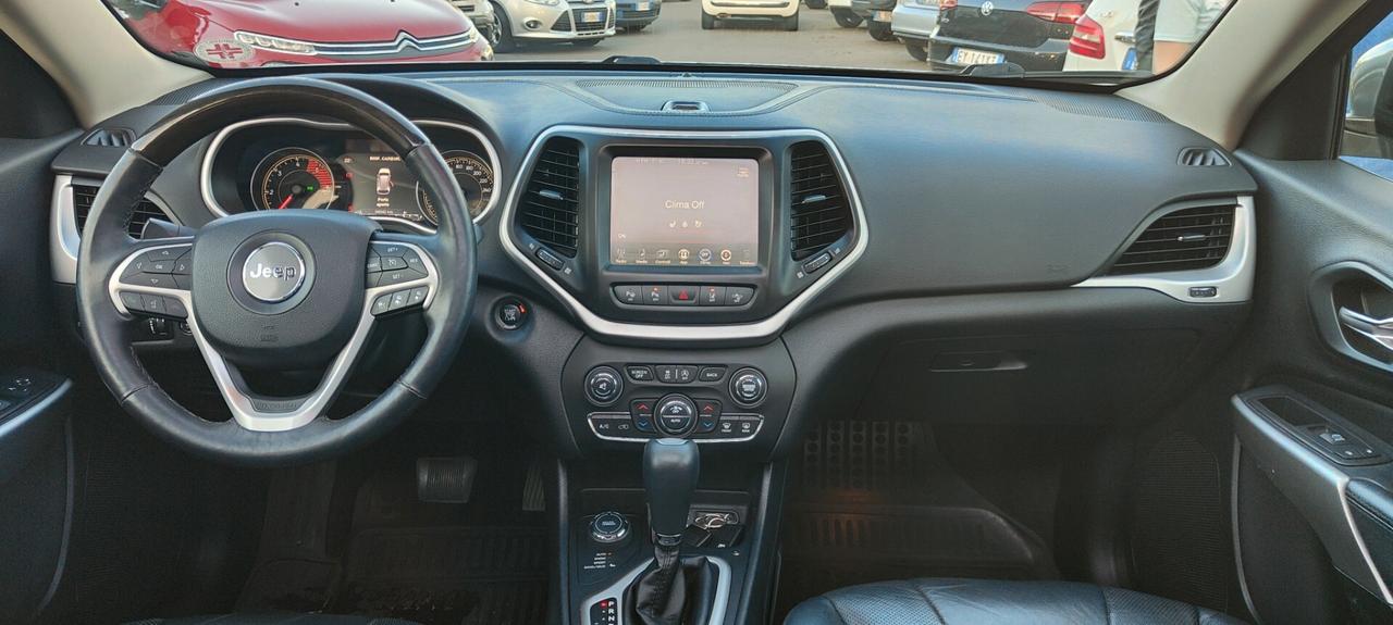 Jeep Cherokee 2.2 Mjt II 4WD Overland da vetrinaaa