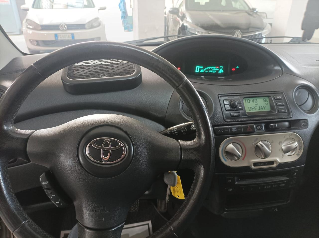 Toyota Yaris 1.0i 16V cat 5 porte Sol B.E.L.L.A!!