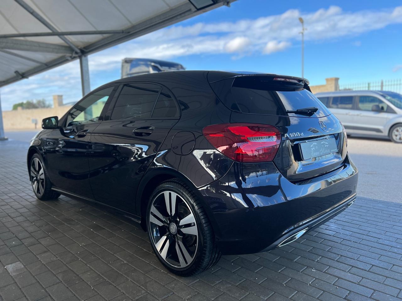 Mercedes-benz A 180 d Automatic Sport CRYSTAL GREY