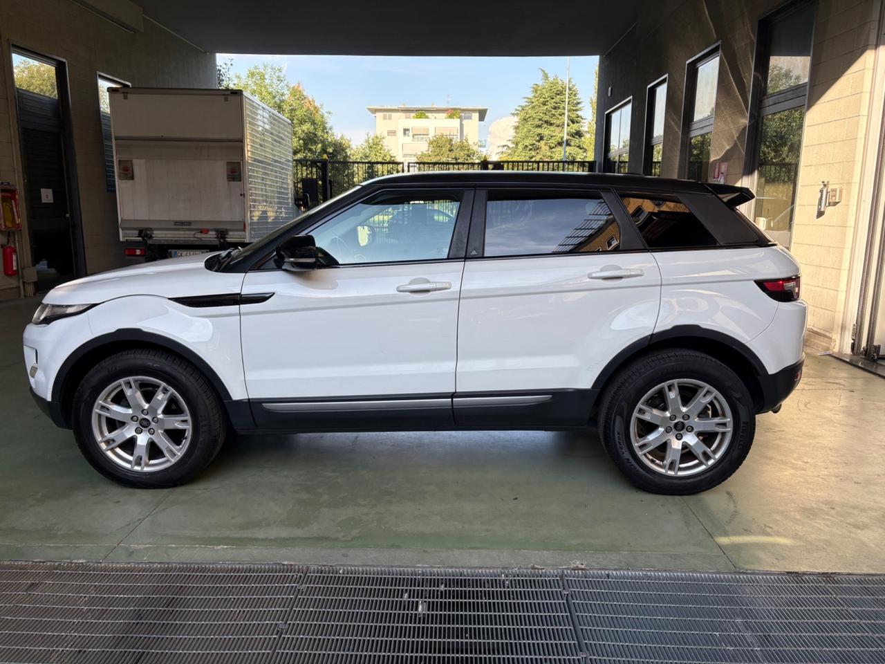 Land Rover Range Evoque 2.2 Sd4 5p. Dynamic