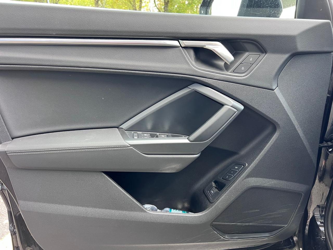 Audi Q3 Identity Black 2.0 45 TFSI IVA ESPO #7100