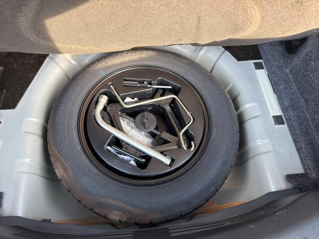 Lancia Ypsilon III 1.0 firefly hybrid Gold s&s 70cv Con CARPLAY