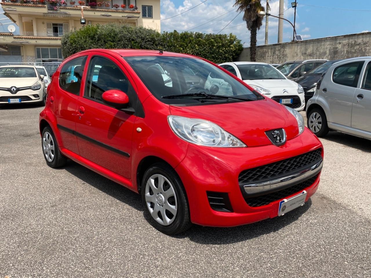 Peugeot 107 1.0 68CV 5p. Sweet Years