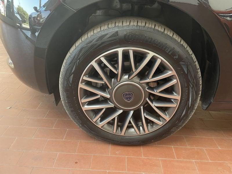 Lancia Ypsilon 1.0 FireFly 5 porte S&S Hybrid Gold Plus