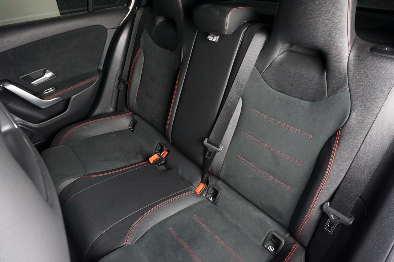Mercedes-benz A 180 d Automatic Premium Plus