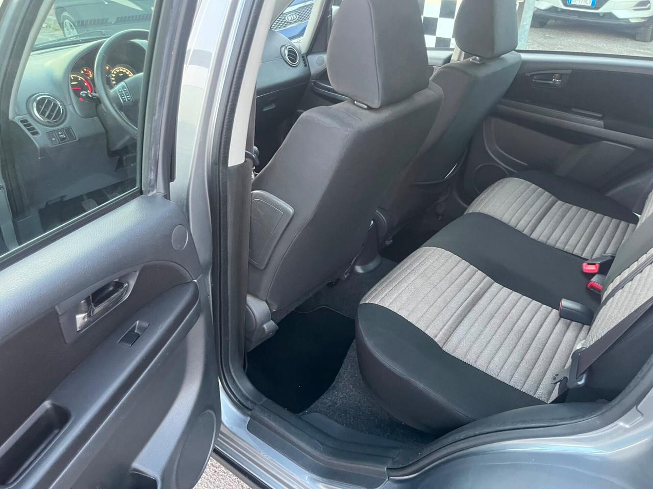 Fiat Sedici 2.0 MJT 4x2 Emotion Unipro 2009