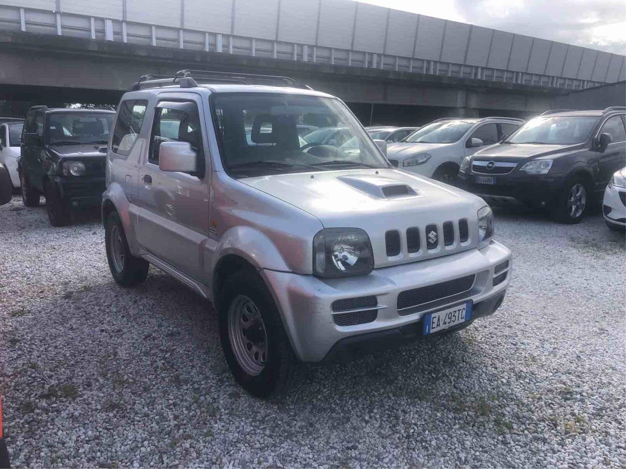 SUZUKI JIMNY 1.5 DDiS 4WD - 4X4