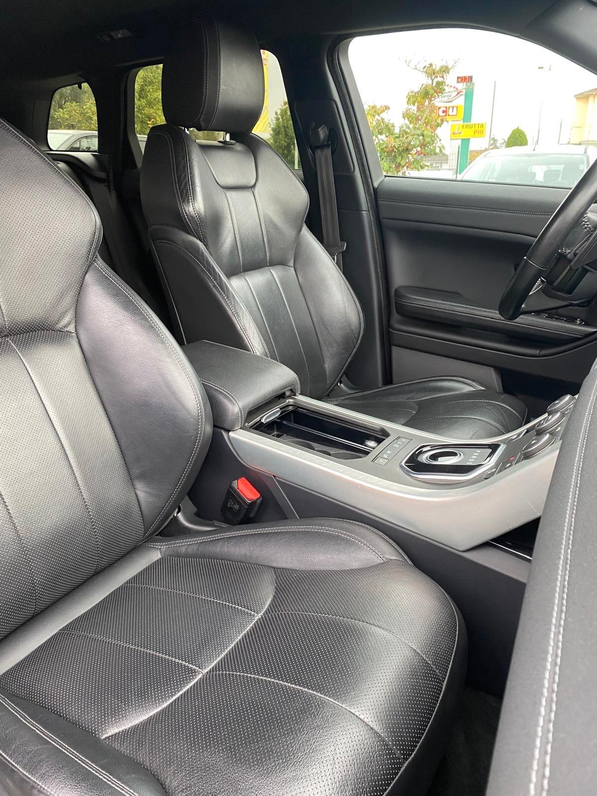 Land Rover Range Evoque 2.0 TD4 180 CV 5p. Pure