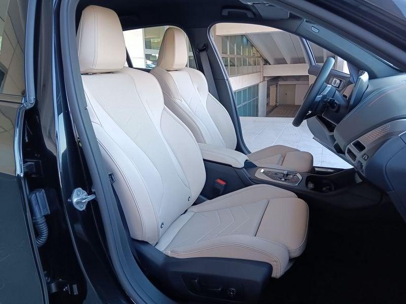 BMW Serie 1 120 48V MSport auto