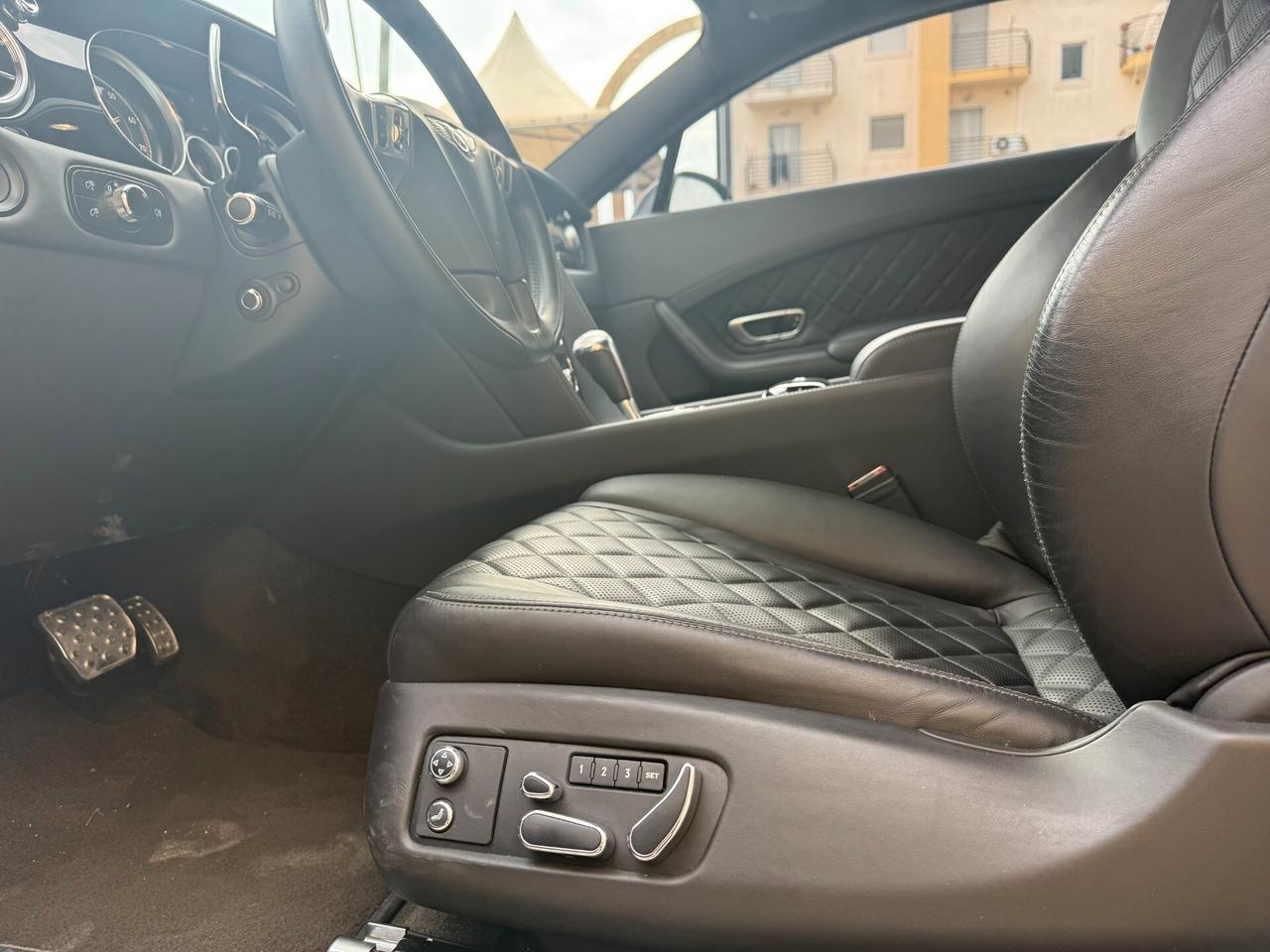 Bentley Continental GT V8 S