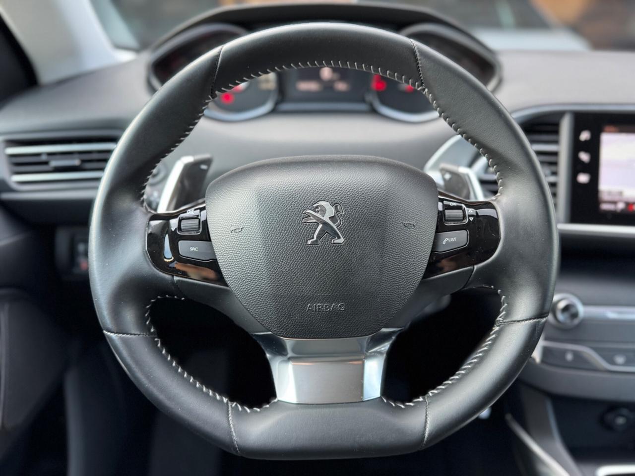 Peugeot 308 BlueHDi 120 S&S EAT8 SW Allure