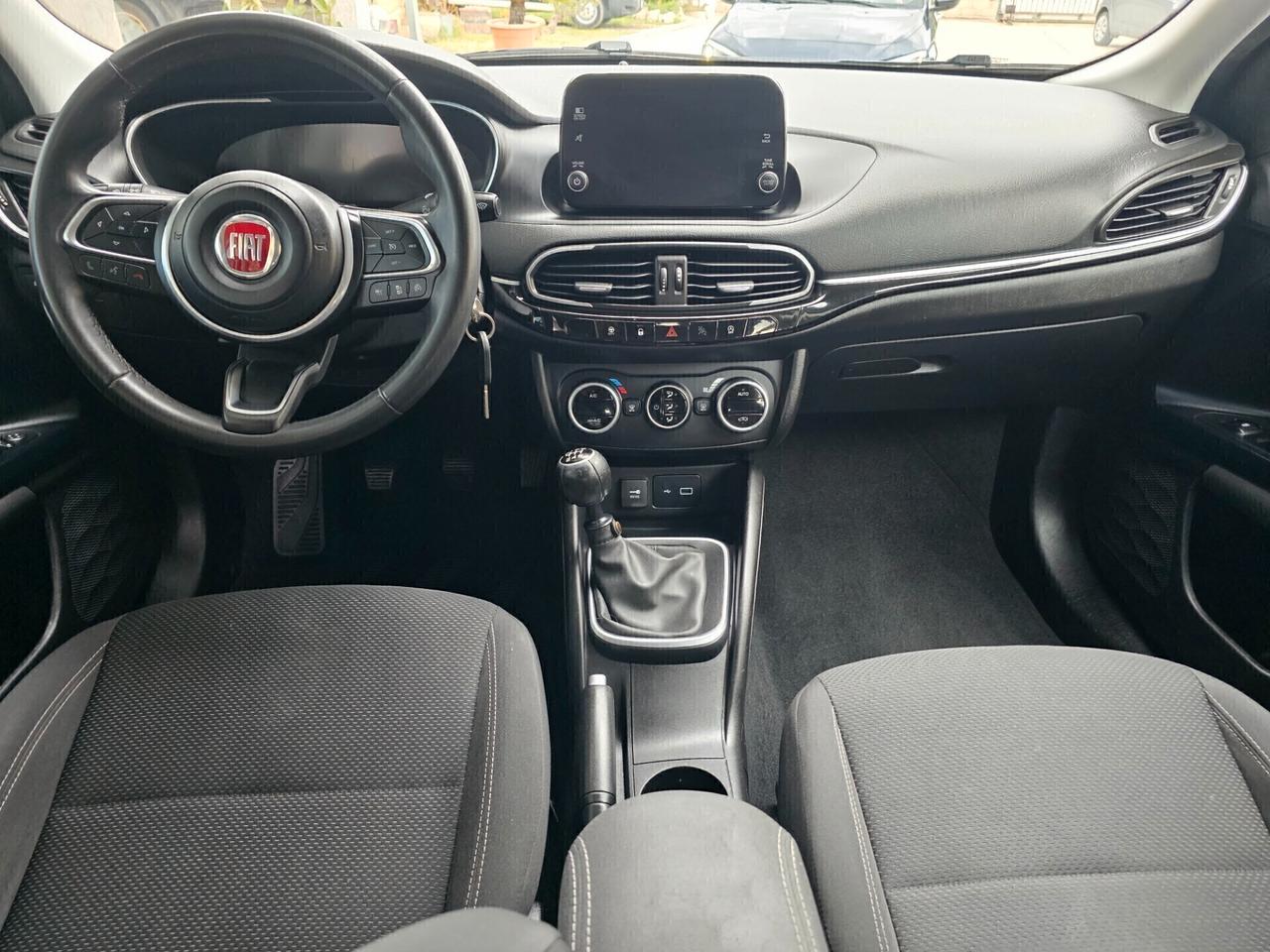 Fiat Tipo 1.6 Mjt S&S SW Lounge