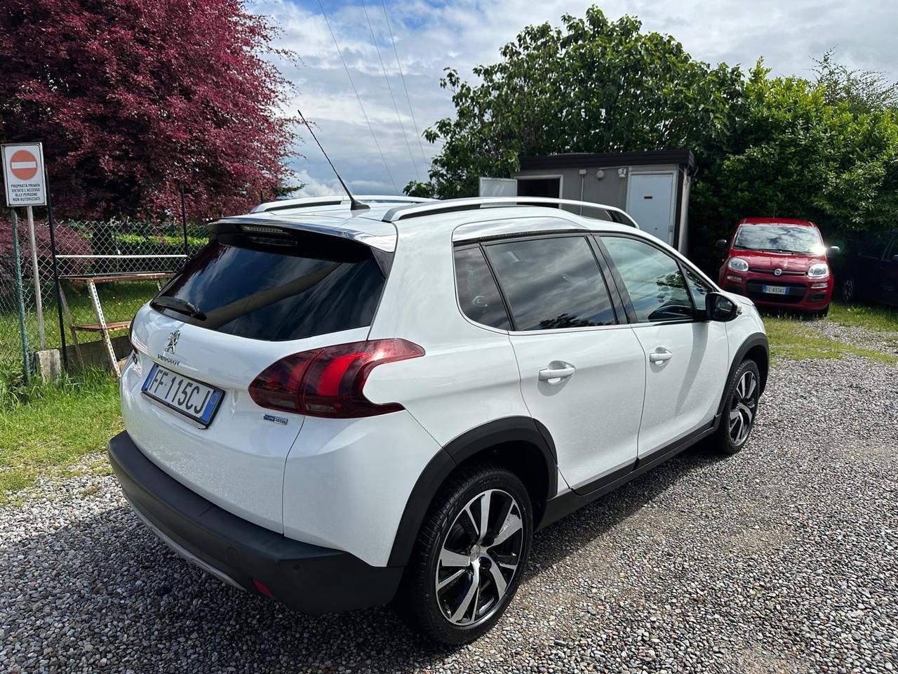 Peugeot 2008 PureTech Turbo 110 S&S Allure