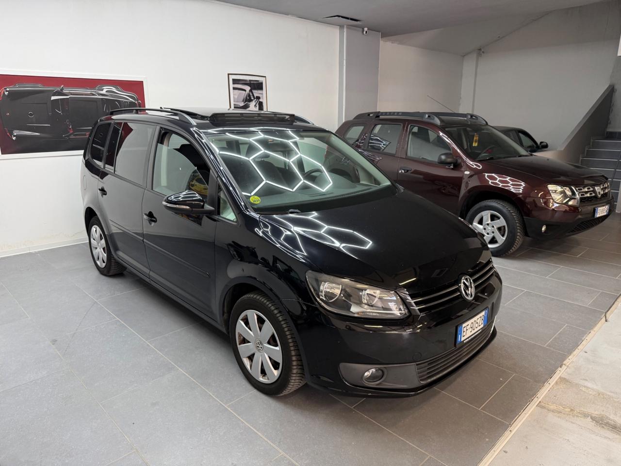 Volkswagen Touran 1.6 TDI DSG Comfortline