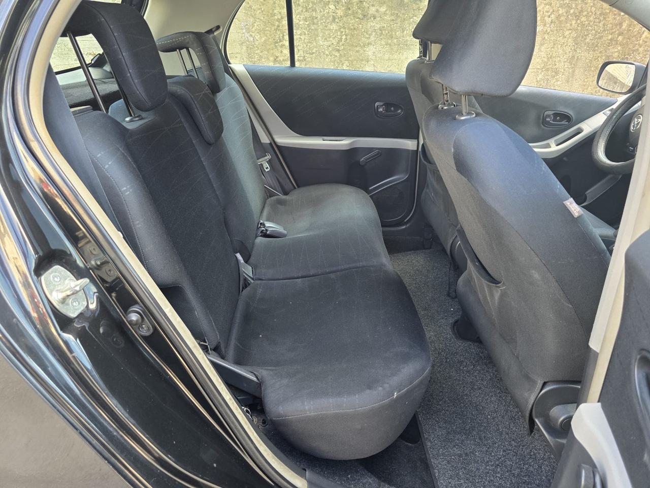 Toyota Yaris 1.0 5 porte anno 2008