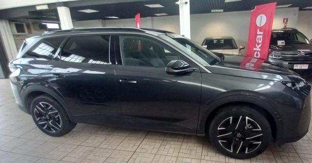 PEUGEOT 5008 Hybrid 136 e-DCS6 Allure