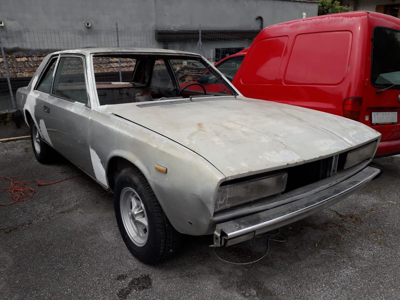 Fiat 130 Coupè Manuale