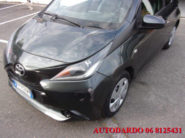 TOYOTA Aygo 1.0 VVT-i 69 CV 5 porte x-business