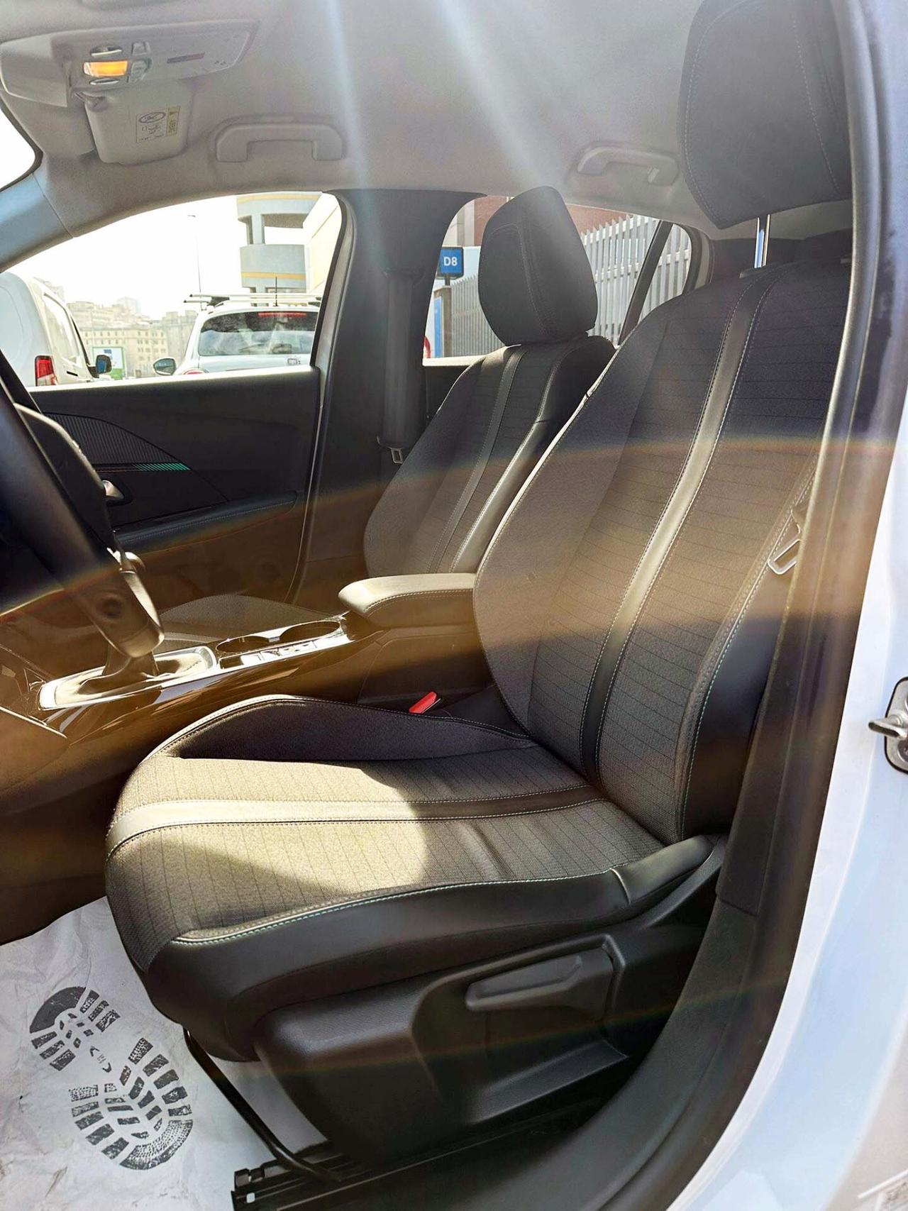 Peugeot 208 PureTech 100 Stop&Start 5 porte Allure Pack