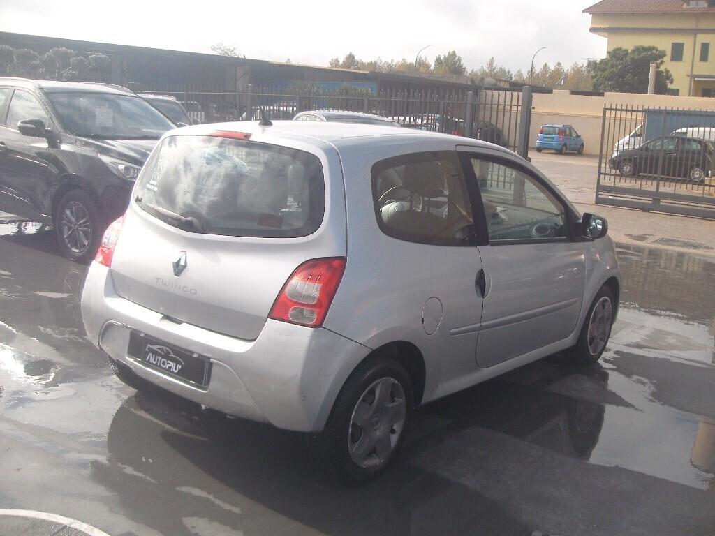 Renault Twingo 1.2 Live - 2011