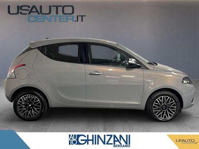 Lancia Ypsilon Ypsilon 1.0 FireFly 5 porte S&S Hybrid Alberta Ferretti