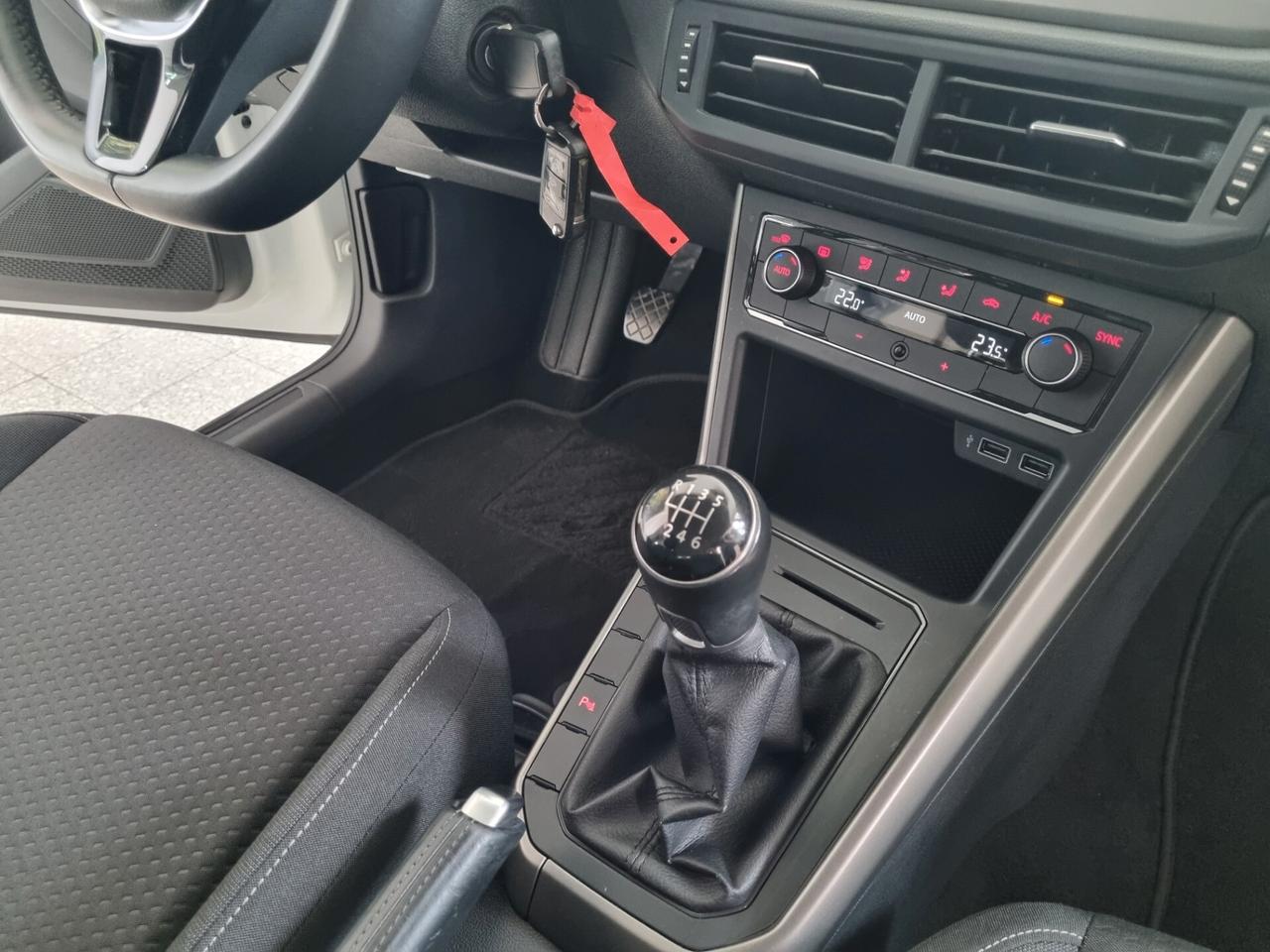 Volkswagen Polo 1.0 TGI 5p. Comfortline CLIMATRONIC, APP CONNECT