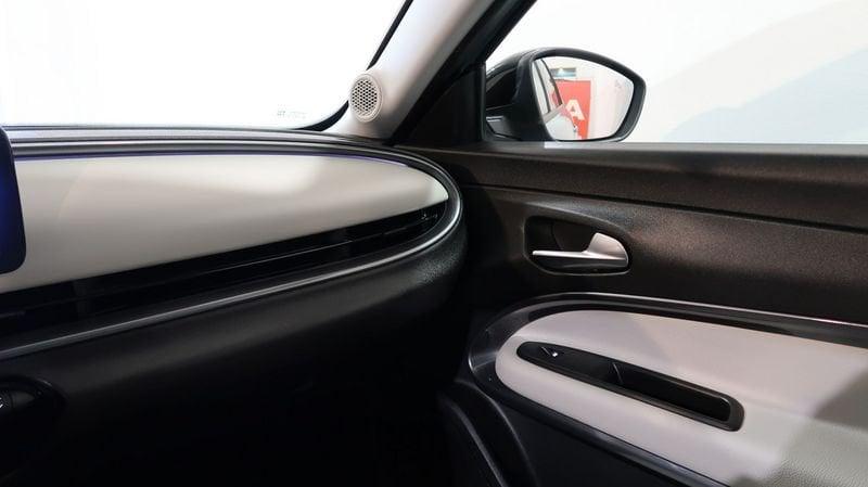 FIAT 600 600 1.2 hybrid La Prima II 145cv auto