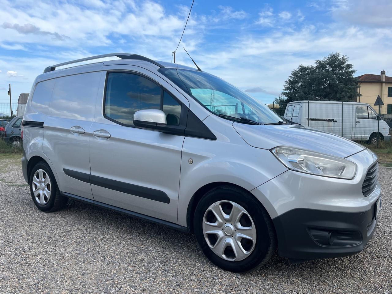 Ford Transit Courier 1.5 TDCi 95CV