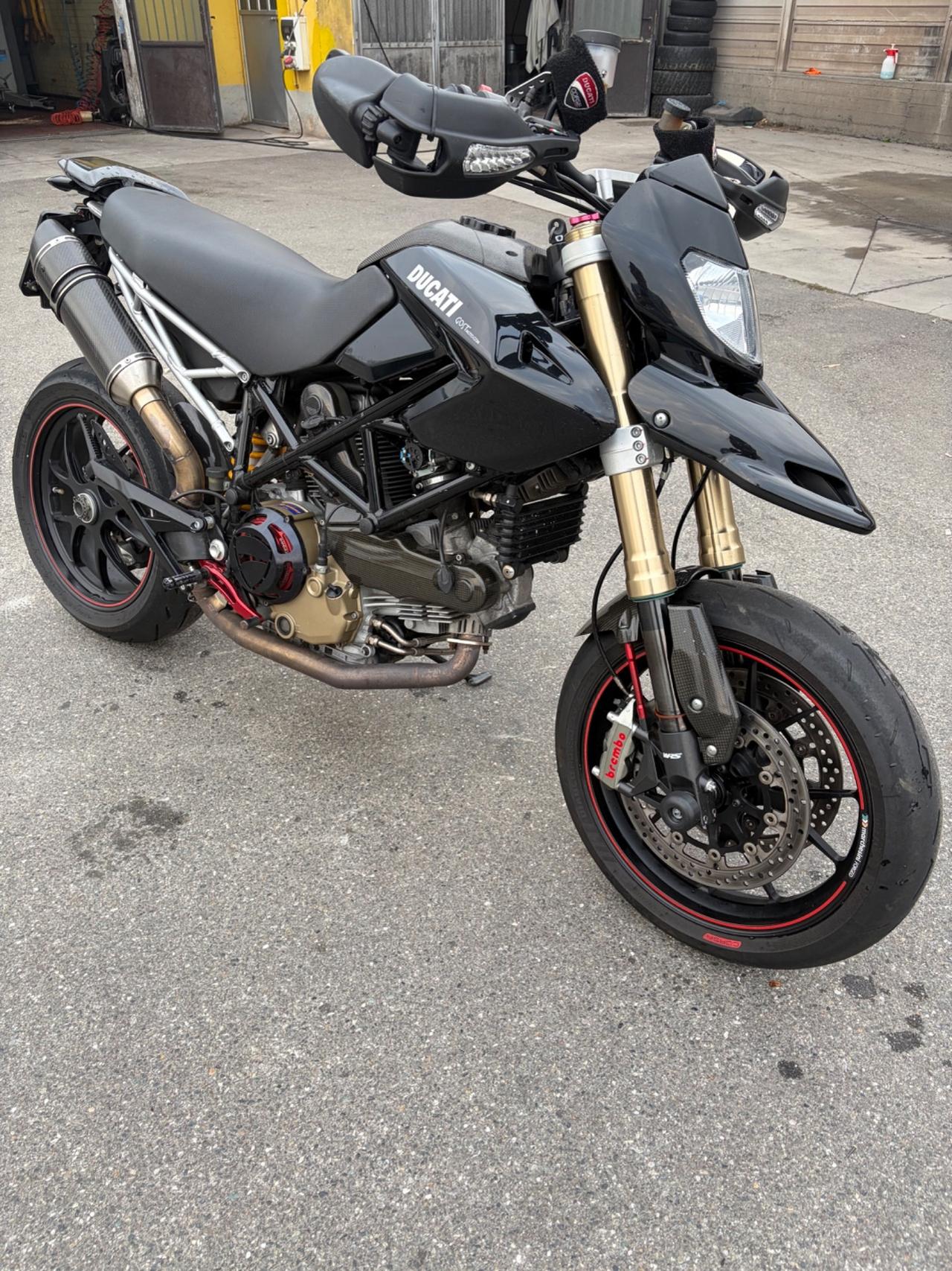Ducati Hypermotard 1100 S