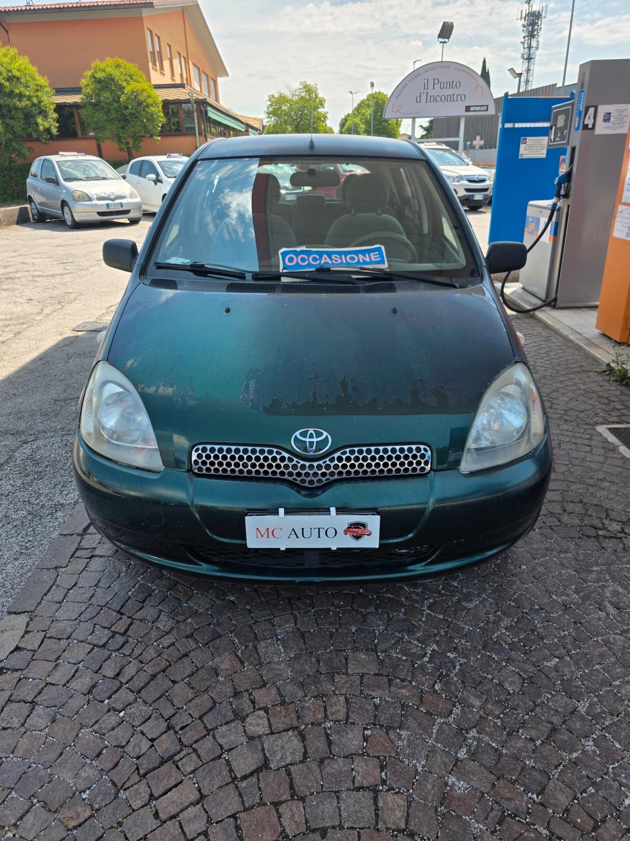 Toyota Yaris 1.0i 16V cat 5 porte con 246.000km