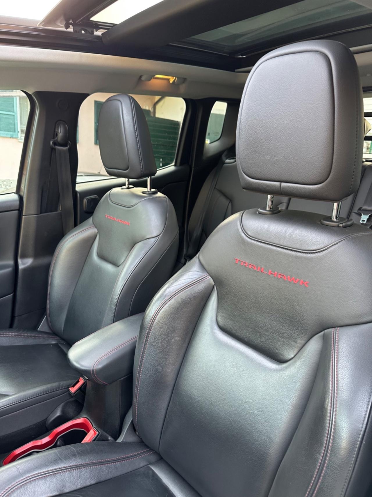 Jeep RENEGADE 2.0 170CV 4WD TRAILHAWK TETTO BEATS