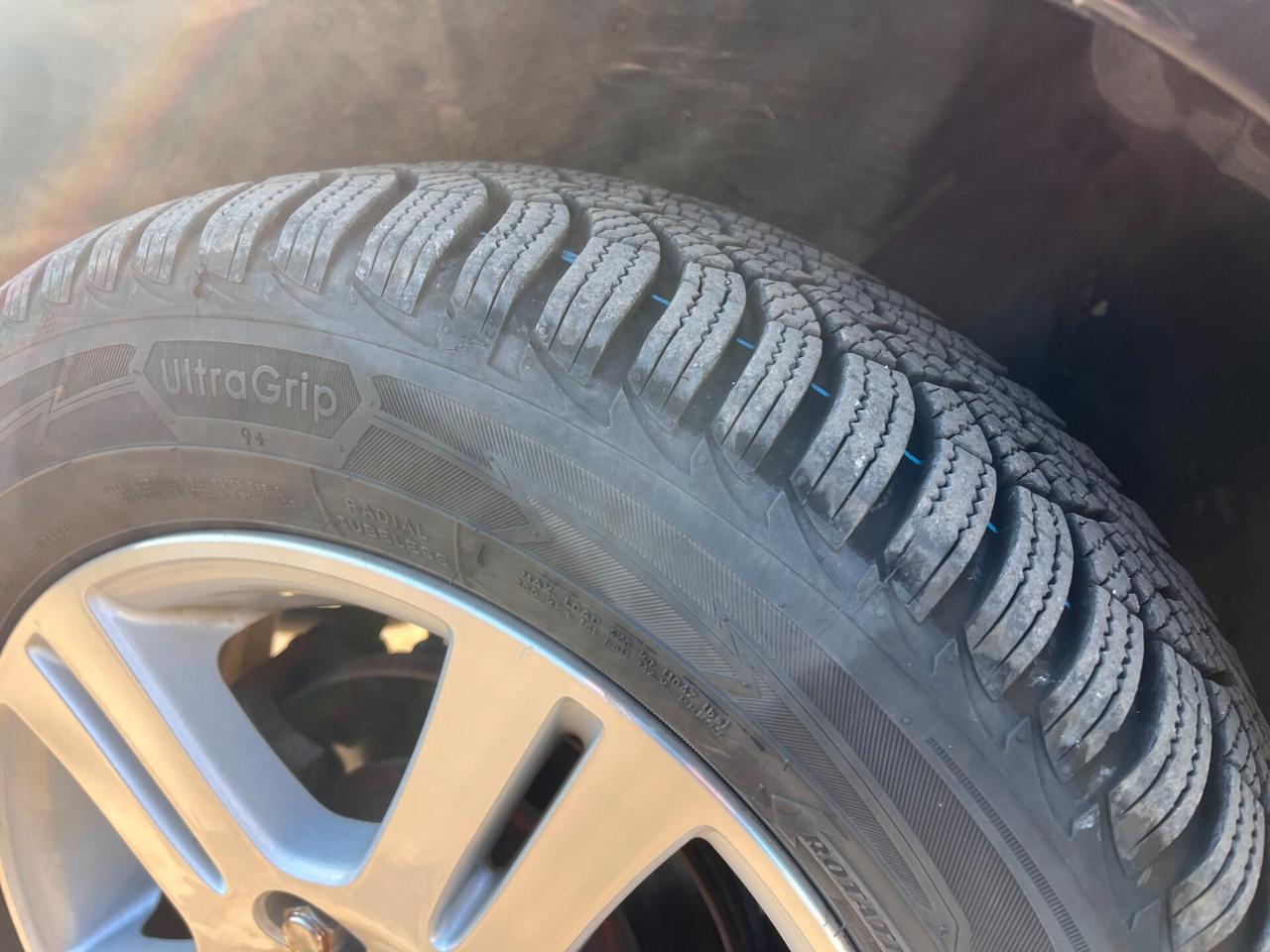 Daihatsu Sirion 1.0 12V Mio