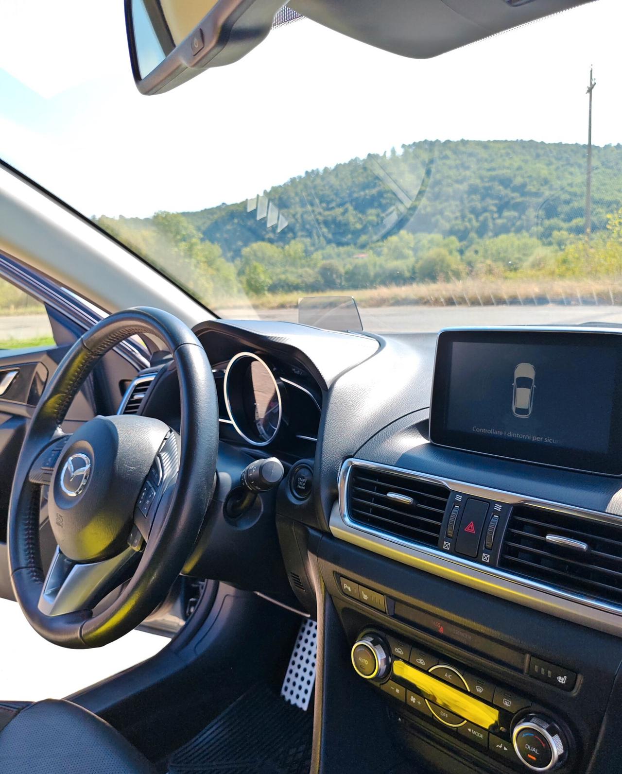 Mazda 3 Skyactiv-G Exceed 2.0 165 CV