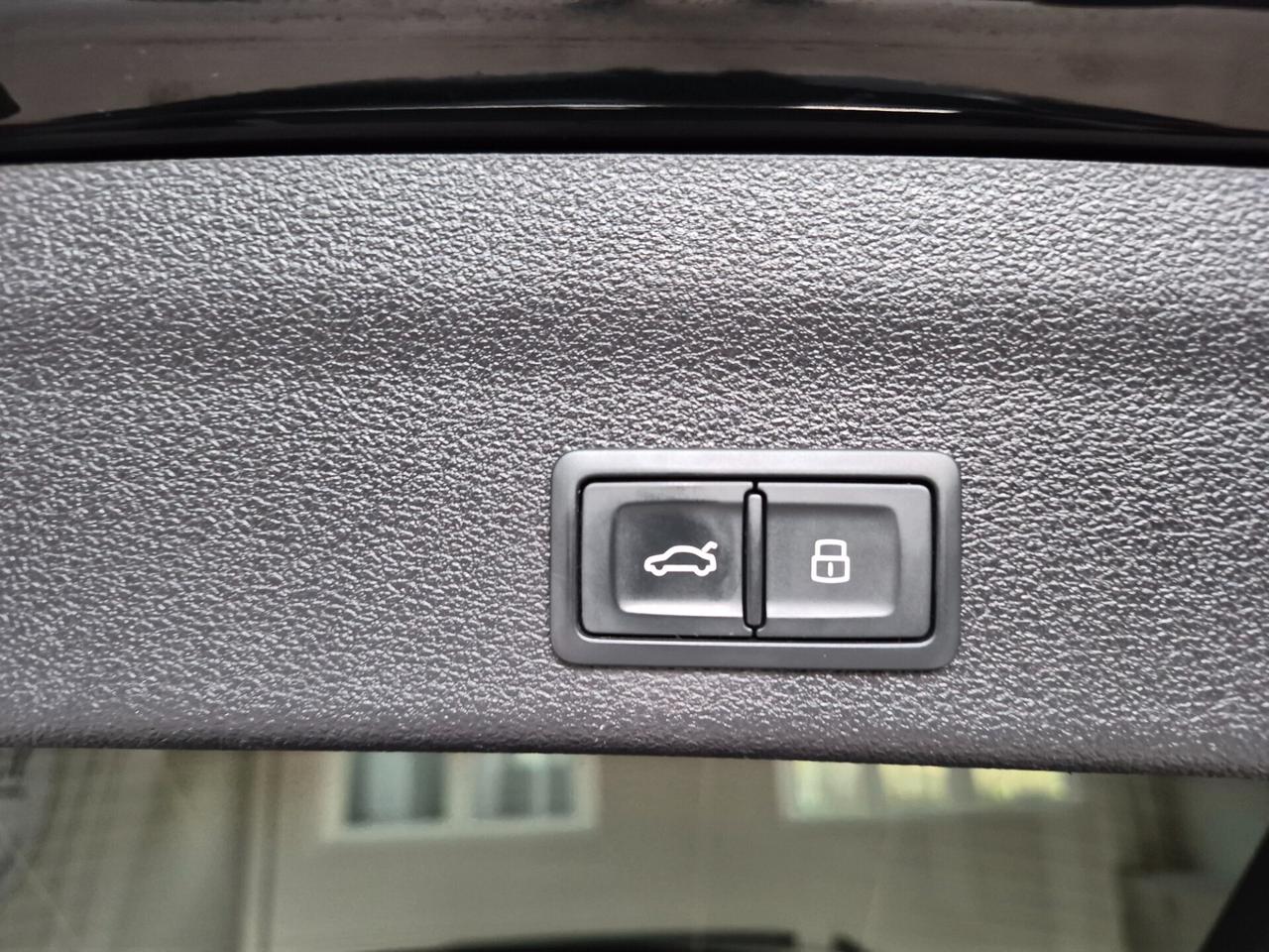 Audi A6 allroad 2.0 TDI/MHEV QUATTRO 204CV MATRIX PELLE TOTALE SOSPENSIONI PNEUMATICHE ADATTIVE TETTO PANORAMICO APRIBILE