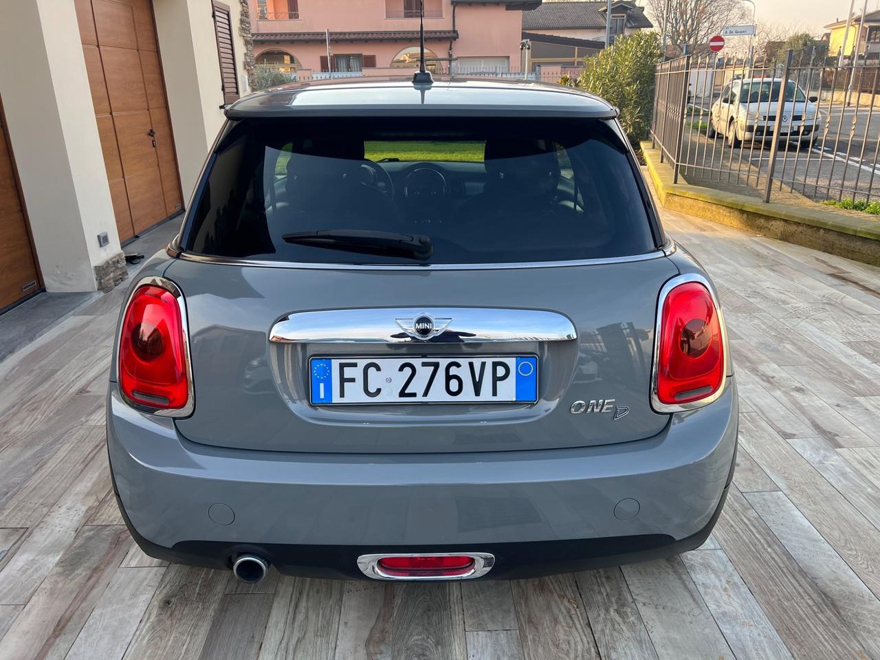 Mini Mini 1.5 One D FRIZIONE E GOMME NUOVE