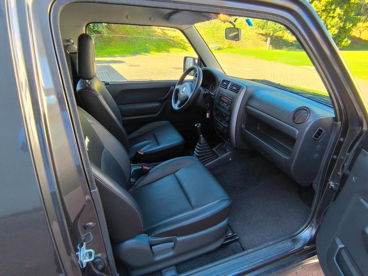Suzuki Jimny 1.3i 16V cat 4WD Special