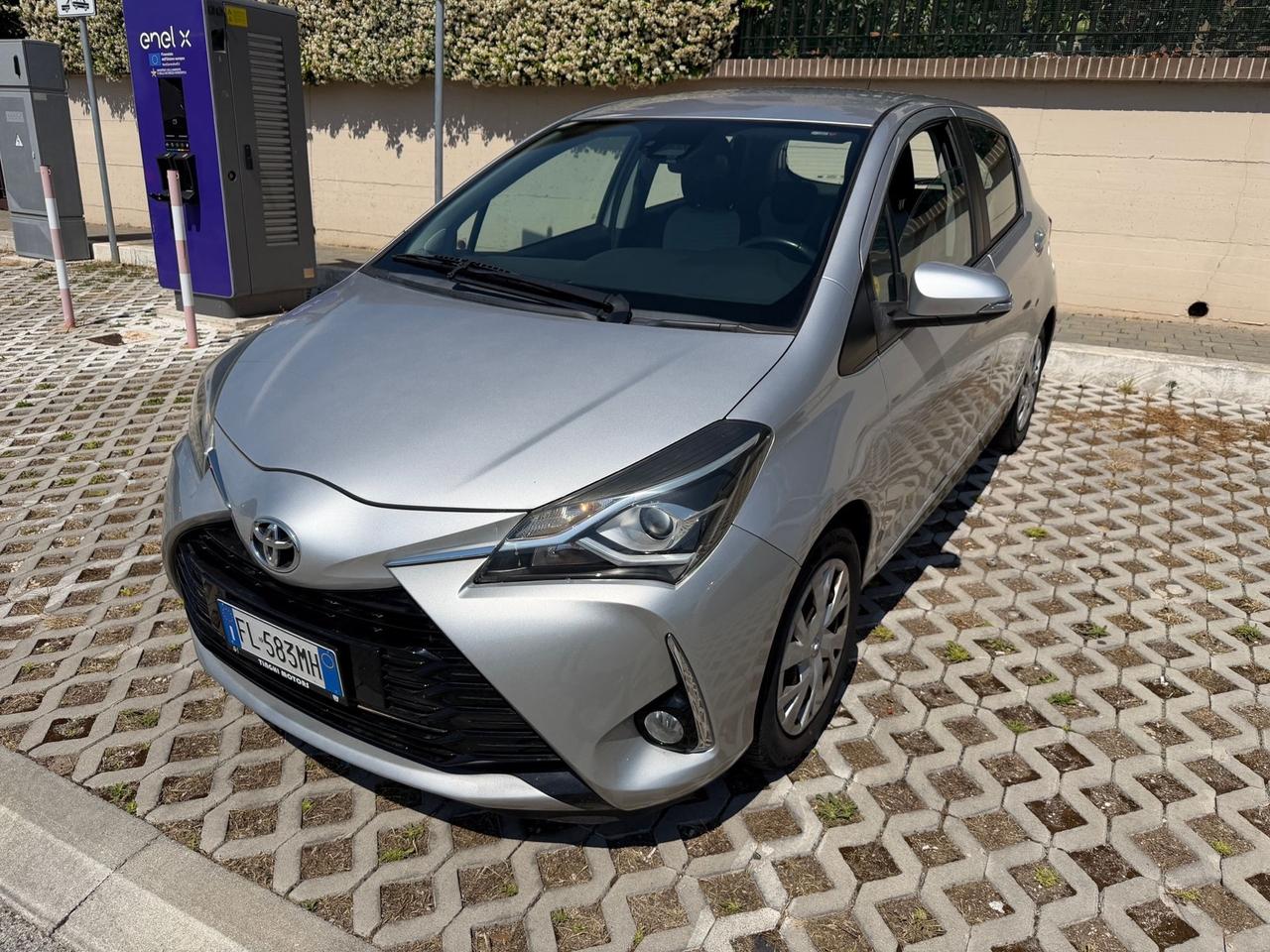 Toyota Yaris 1.0 GPL UNIPRO