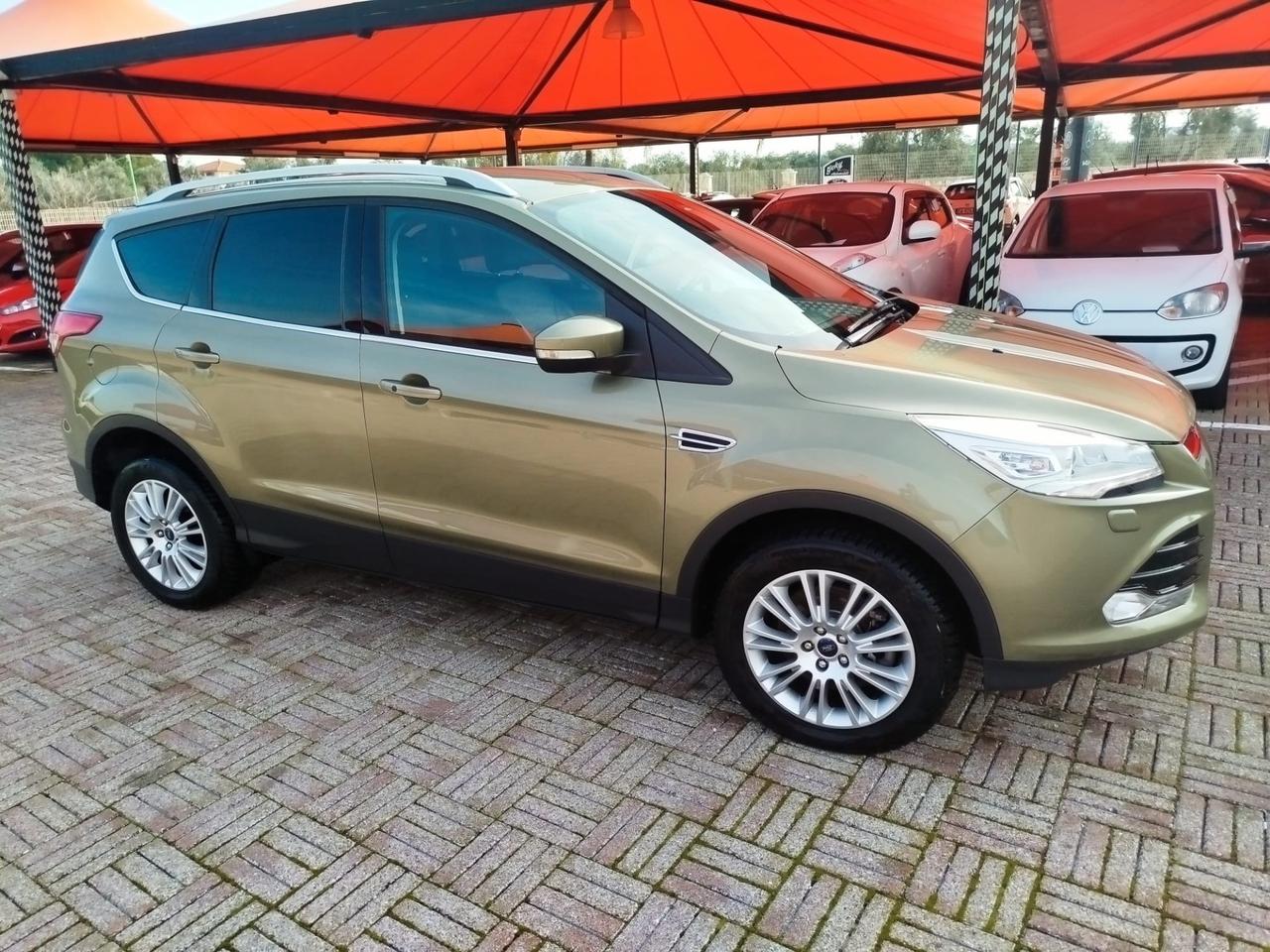 Ford Kuga 2.0 TDCI 140 CV 4WD Titanium