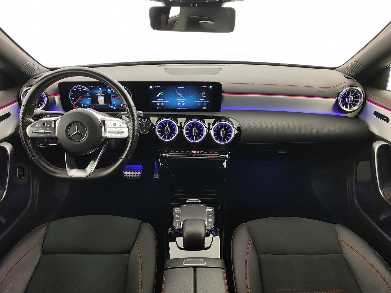 Mercedes-Benz CLA Coupe 200 d Premium auto